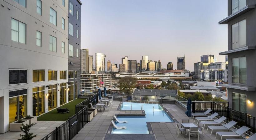 Midnight Manor Penthouse Suite The Gulch Нашвил Екстериор снимка
