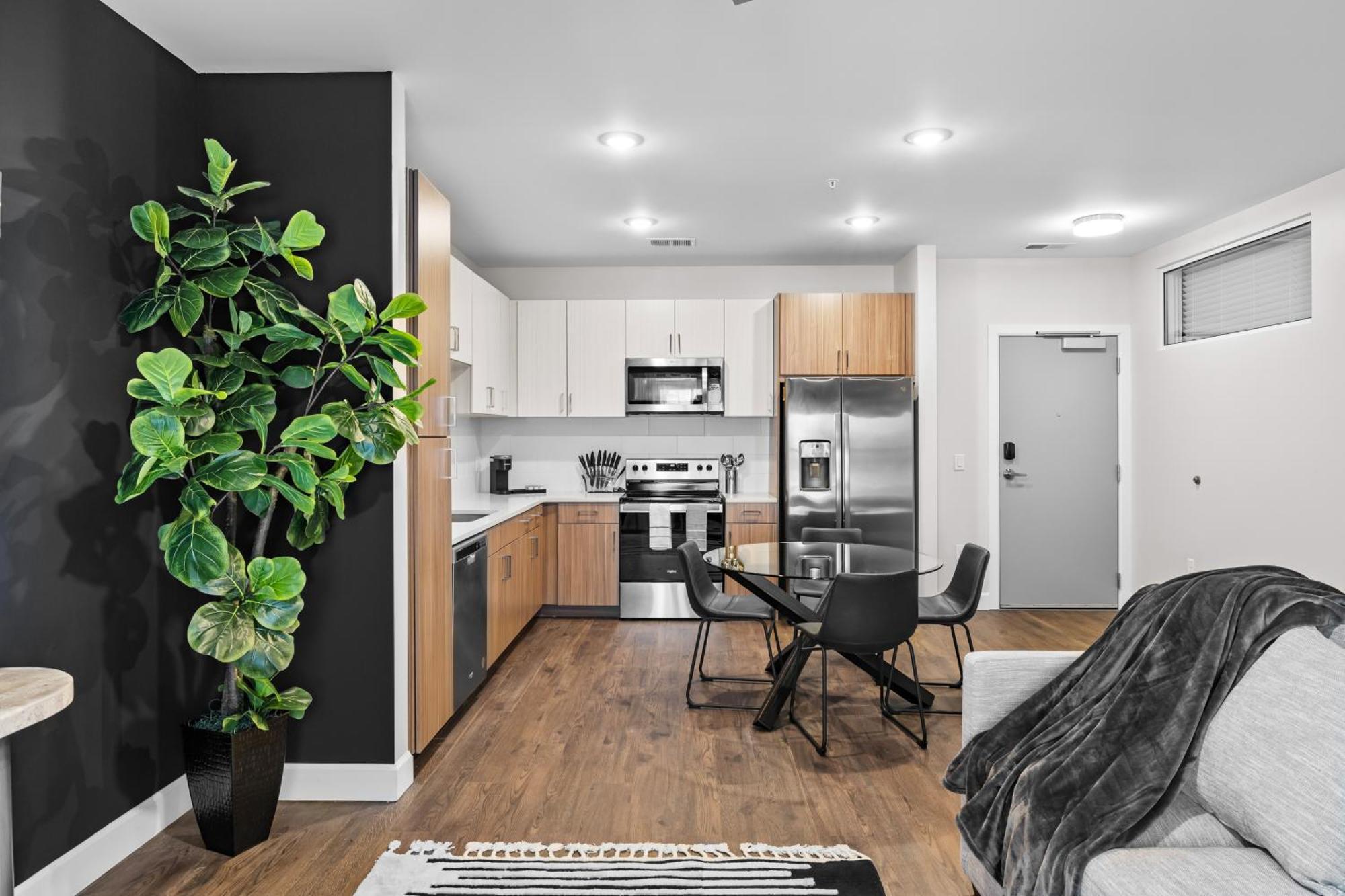 Midnight Manor Penthouse Suite The Gulch Нашвил Екстериор снимка