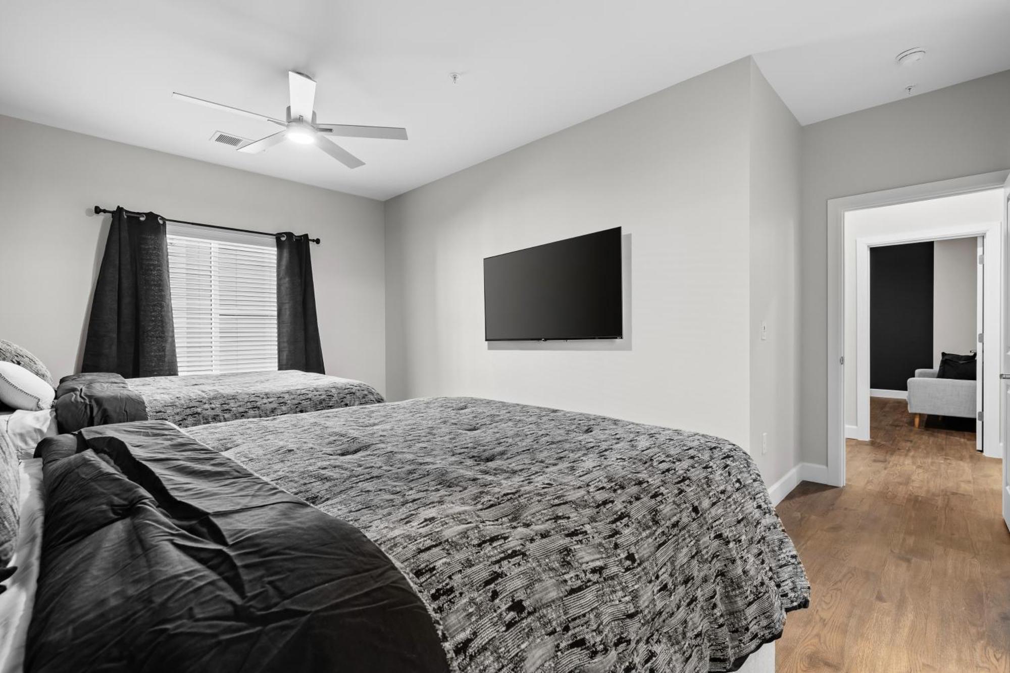 Midnight Manor Penthouse Suite The Gulch Нашвил Екстериор снимка